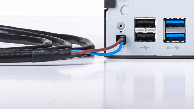 Remote Power On Connector